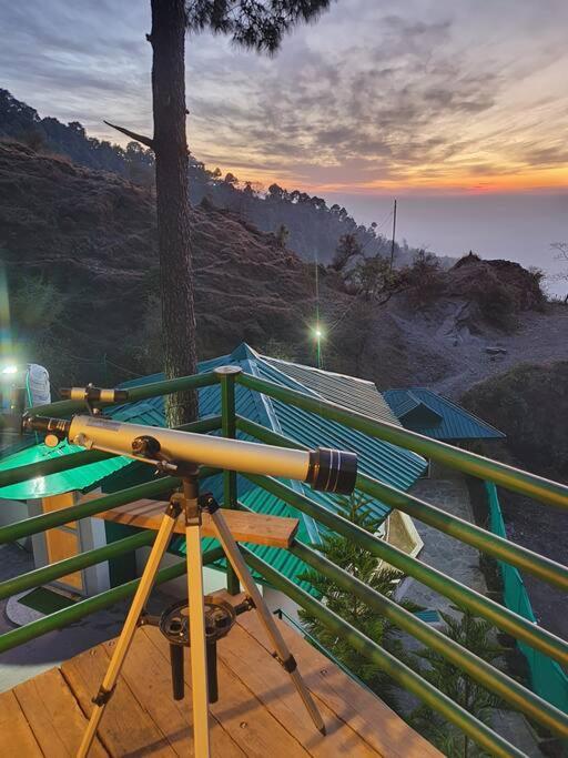Kasauli Cascade A Cheerfull 4 Bedroom Challet Екстер'єр фото